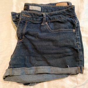 Aeropostale Midi Jean Shorts